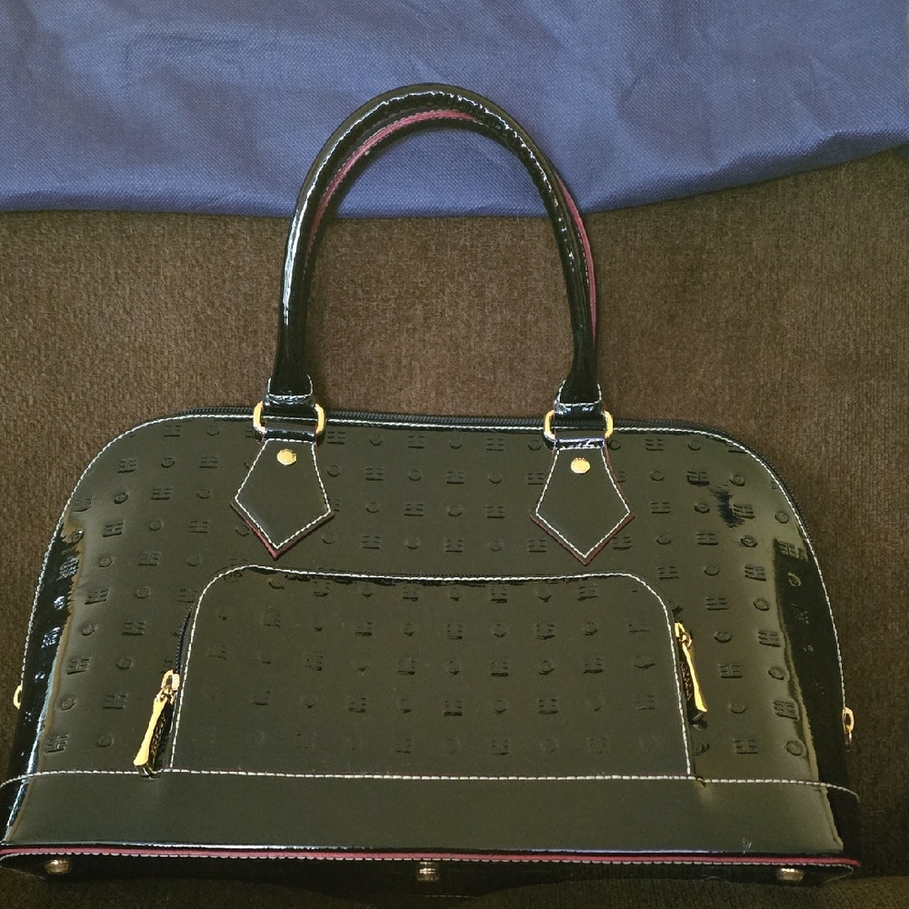 Arcadia Italian Black Patent Leather Handbag